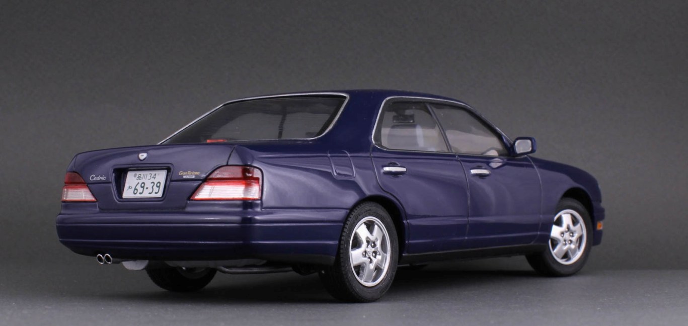 Aoshima Nissan Cedric Gran Turismo