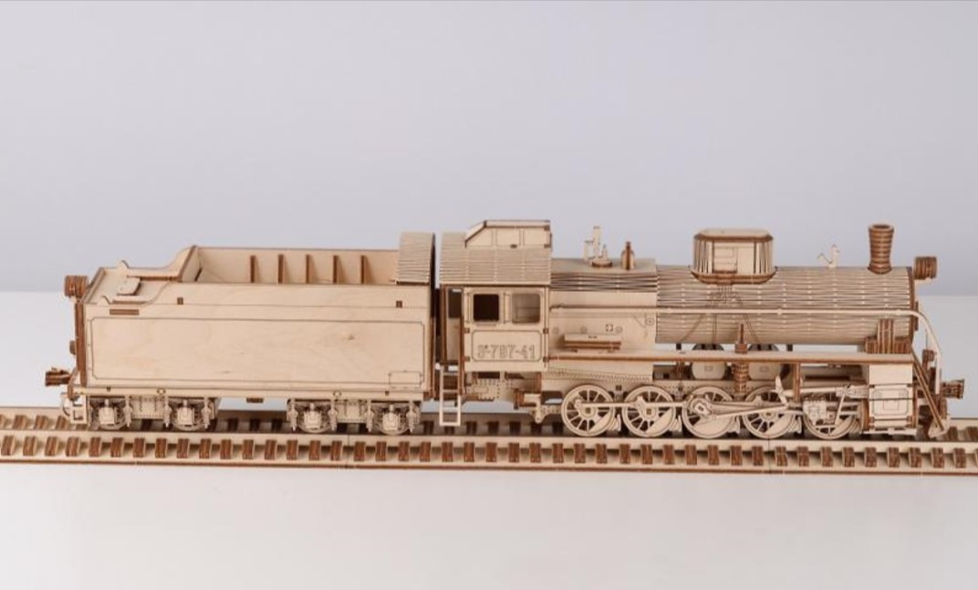 Купить сборную модель Baumi 12303 ЭР-797-41 паровоз в масштабе 1/43