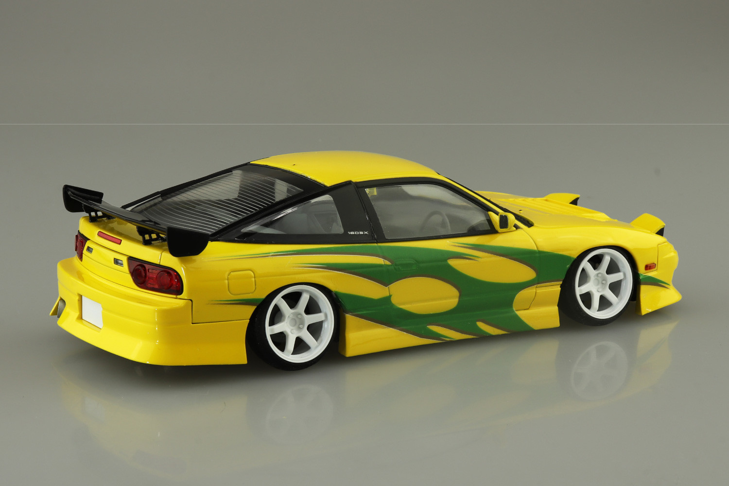 Купить сборную модель Aoshima 067611 URAS RPS13 180SX `96 Ver.1