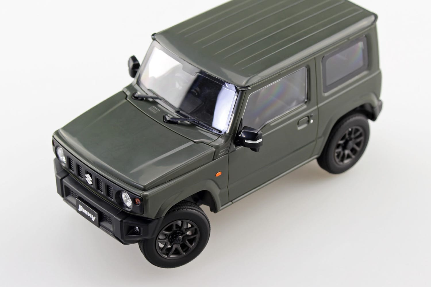 Aoshima Model Kit 1:32 Suzuki Jimny Custom Wheel Jungle Green Snap Kit | Toy Brands A-K | Casey's Toys